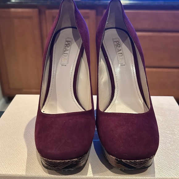 Prada Granato Camelia platform heels - Picture 1 of 4